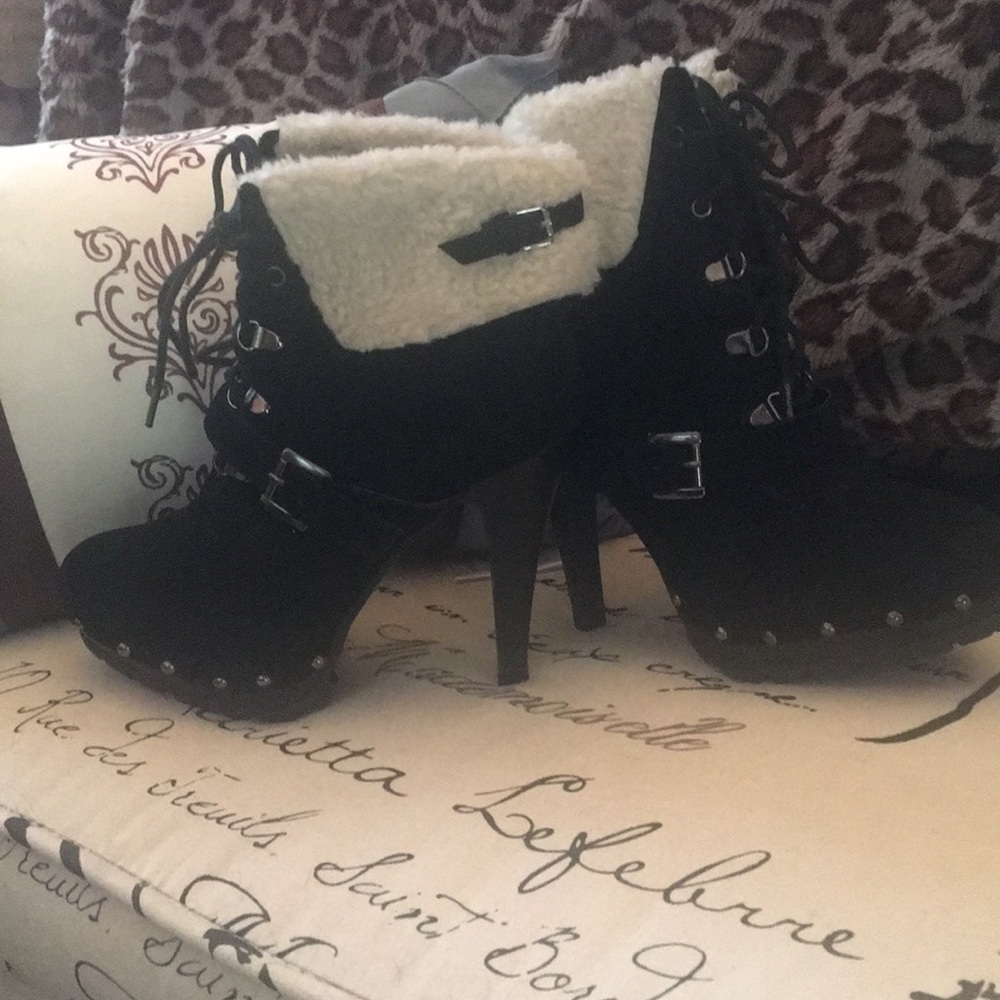 Baby Phat heels 8.5